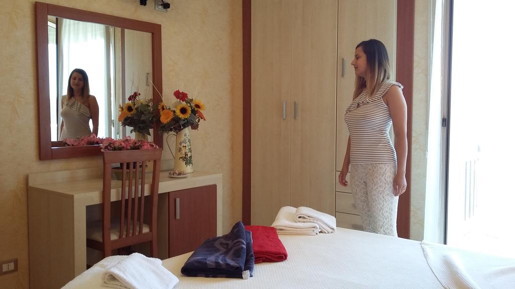 Hotel Condor Milano Marittima Dış mekan fotoğraf