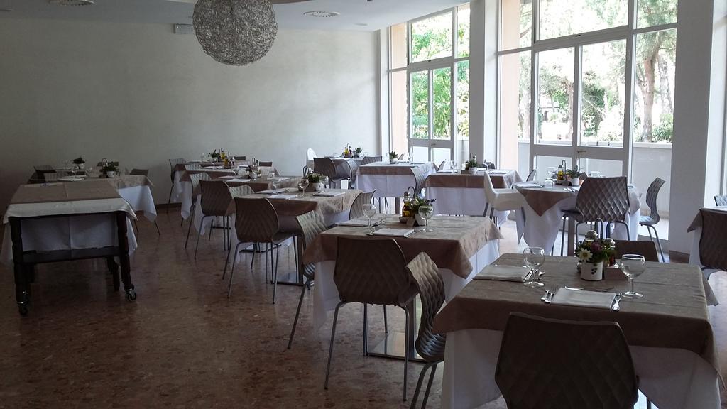 Hotel Condor Milano Marittima Dış mekan fotoğraf