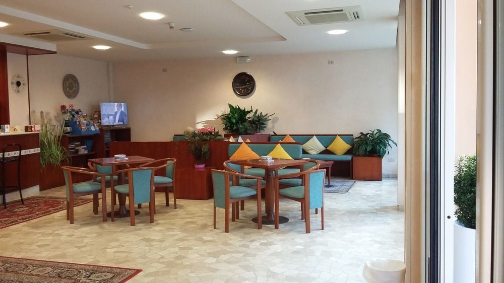 Hotel Condor Milano Marittima Dış mekan fotoğraf